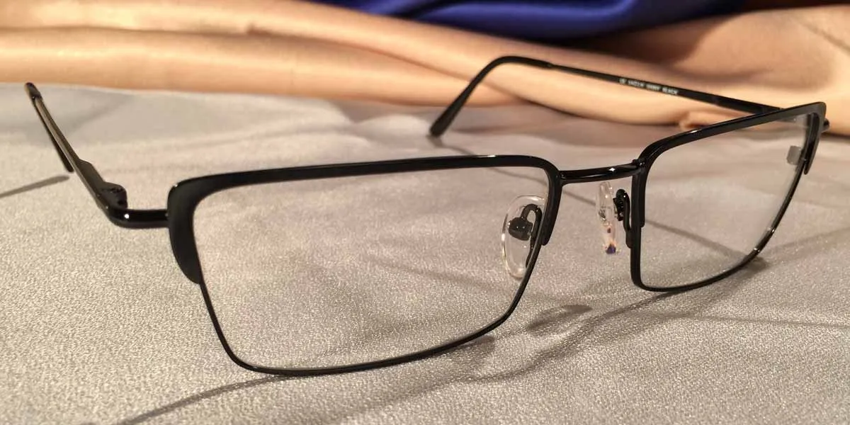 Premium Rectangular Metal Frames in Silver or Black - Crashers Collection